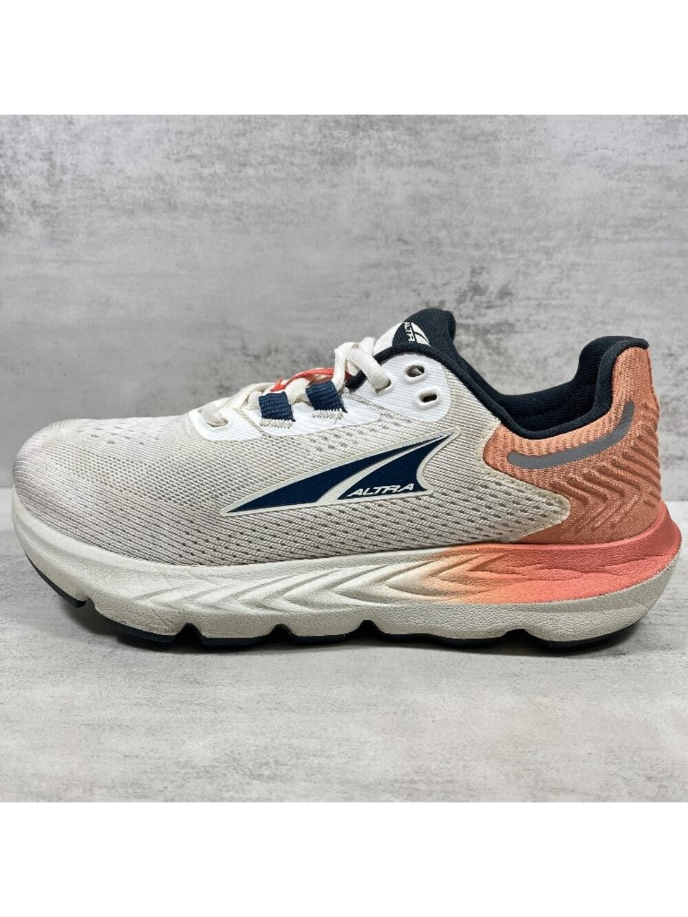 Altra Provision 7 Trail Running Shoes - Women's Size 7.5 - Cream